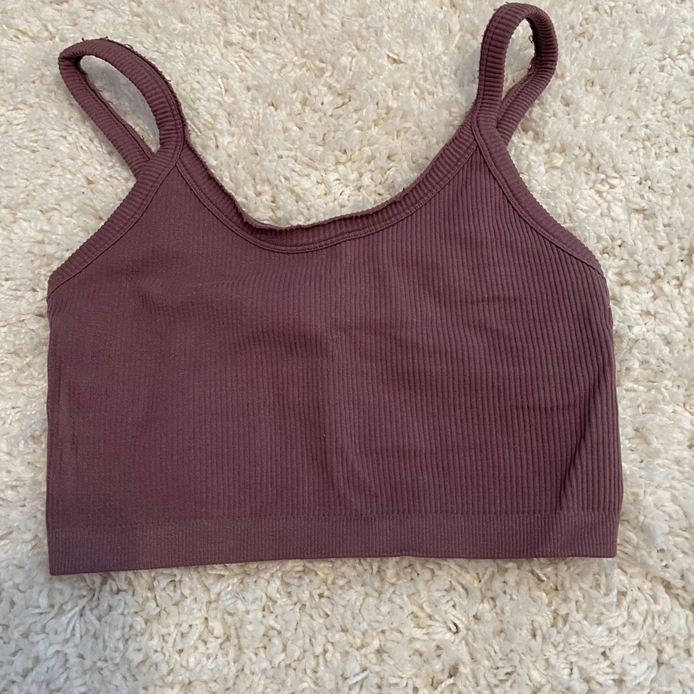 purple tank top